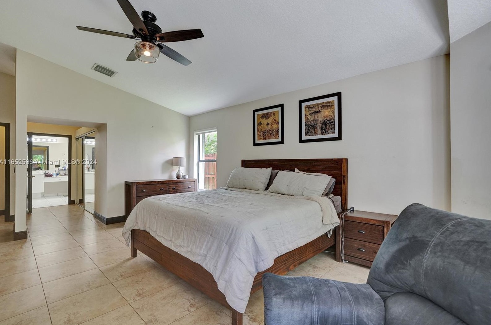 1568 Sw 191st Ave, Hollywood, FL 33029