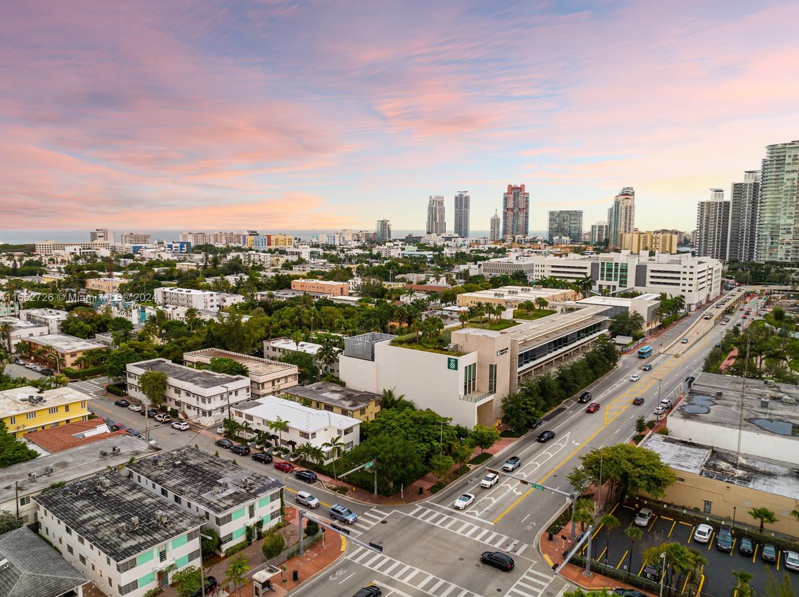 1150 8th St, Miami, FL 33130-3604