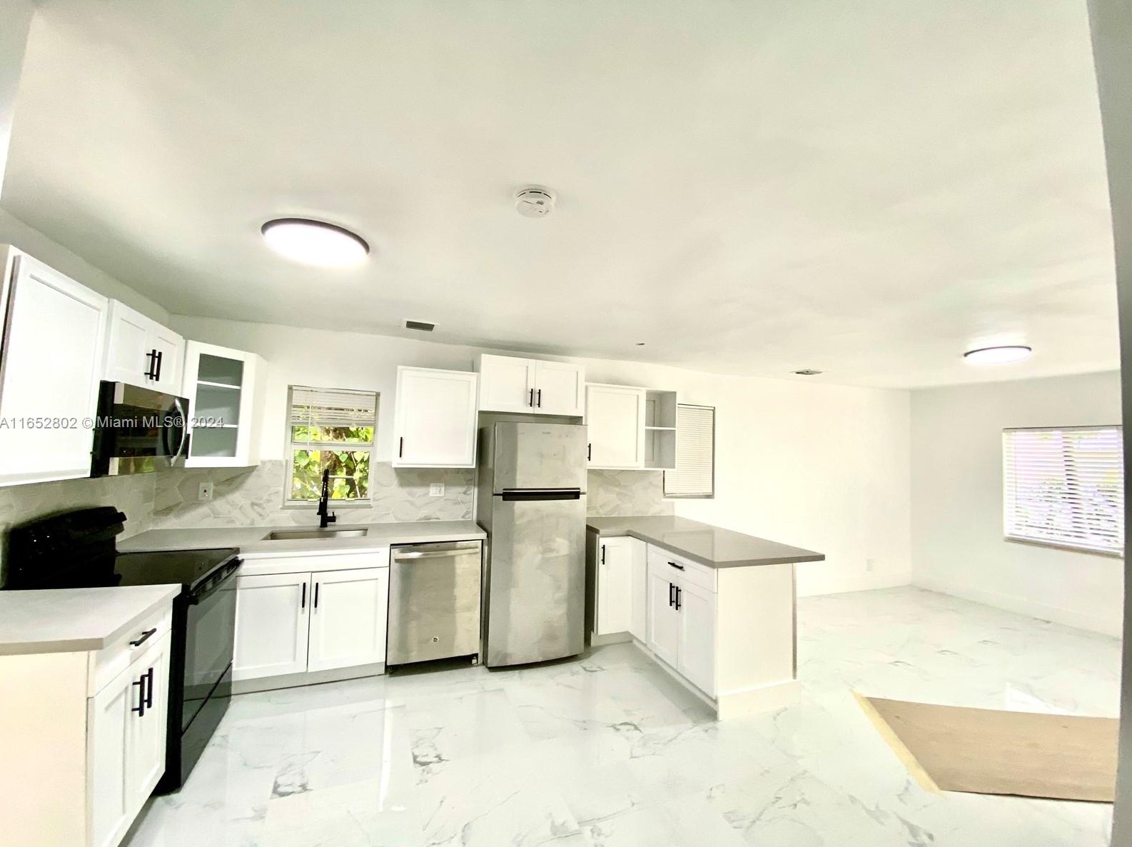 3346 9th Ave, Miami FL 33162-5217 exterior