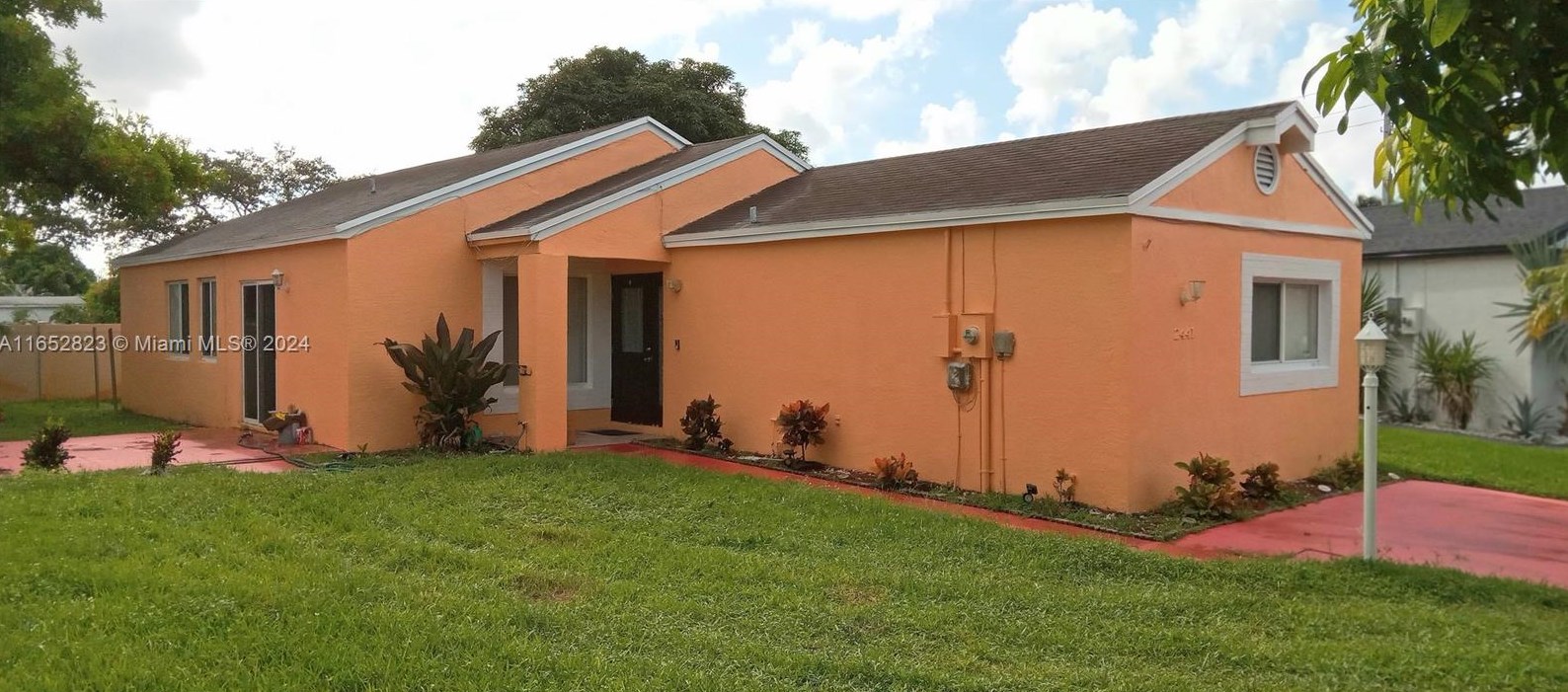2441 Sw 85th Terrace #2441, Hollywood, FL 33025