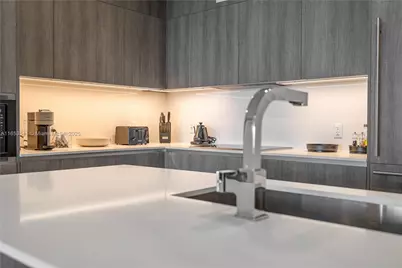 17550 Collins Ave #1203, Sunny Isles Beach, FL 33160 - Photo 14