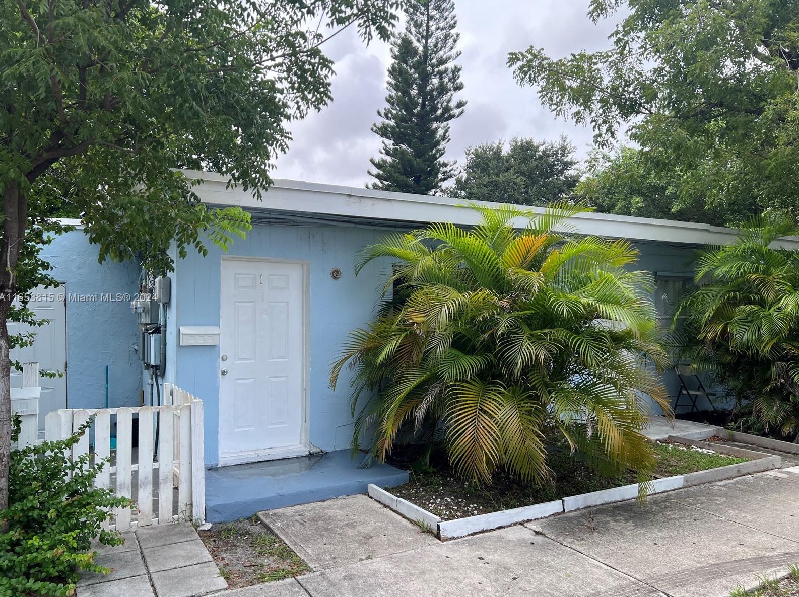 2118 N 19th Ave #1-4, Hollywood, FL 33020