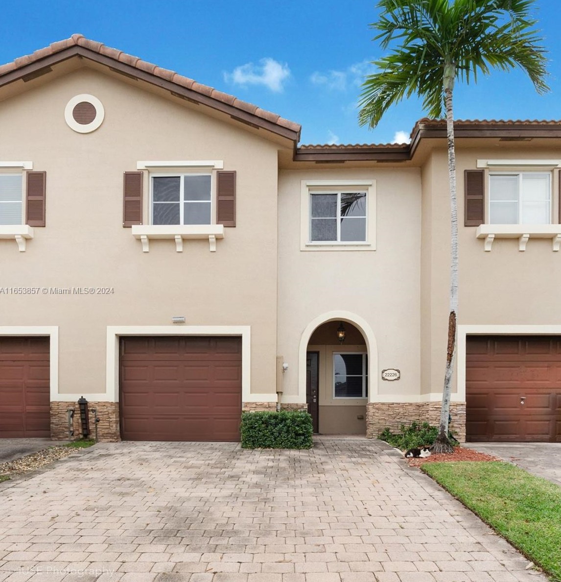 22226 Sw 89th Ct, Miami, FL 33190