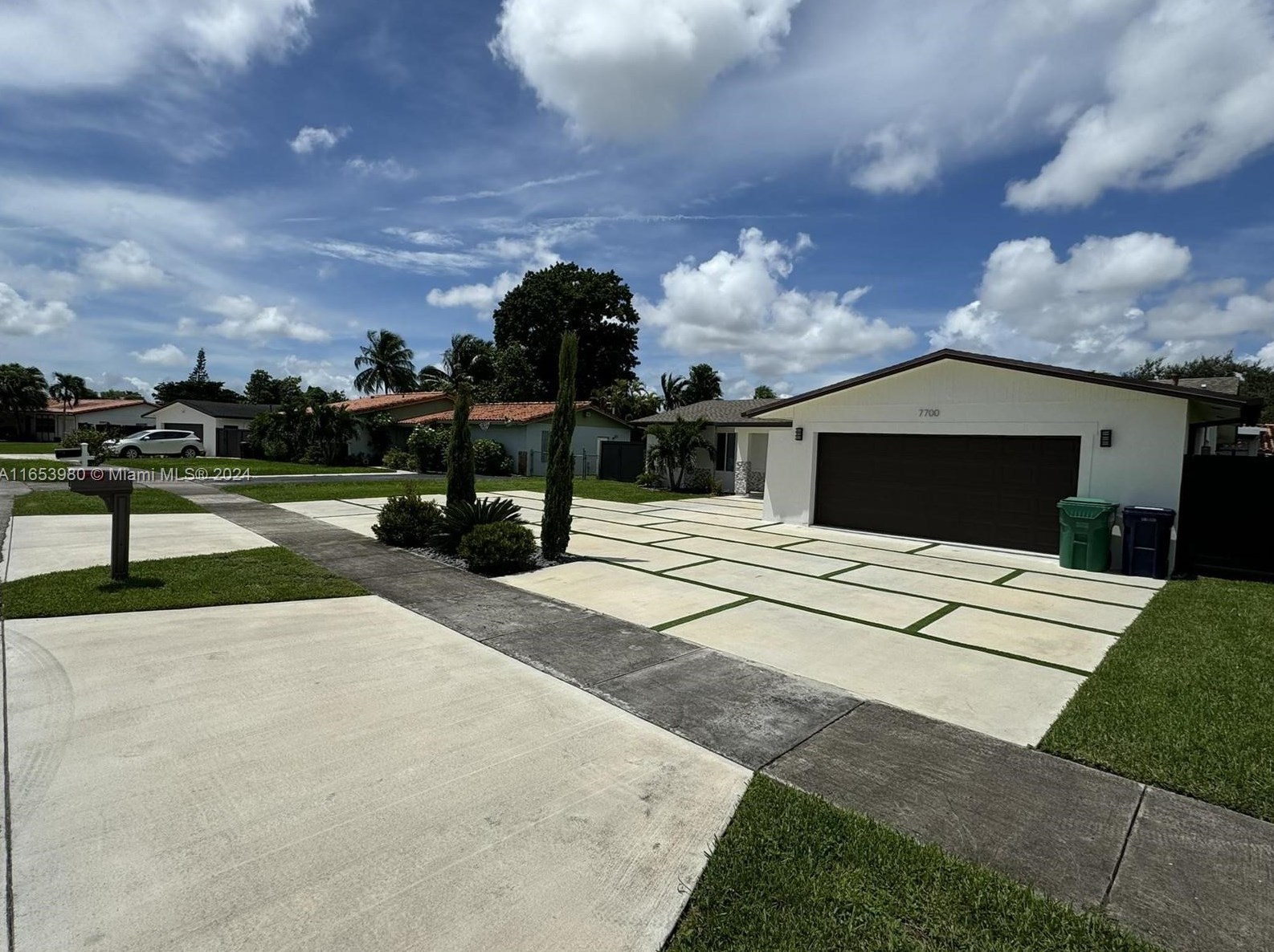 7700 129th Ave, Miami FL  33183-4241 exterior