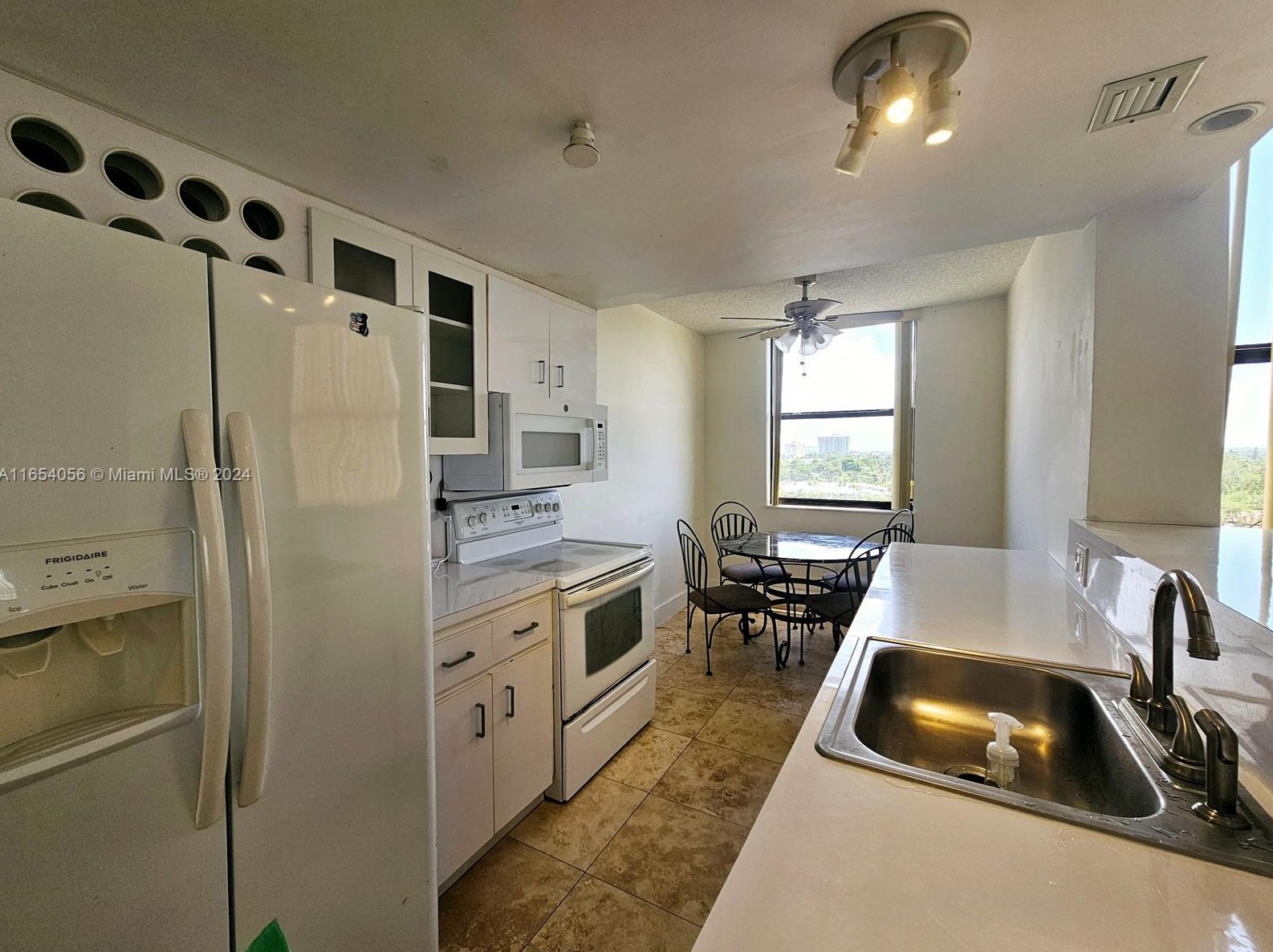 1470 Ne 123rd St #a1102, Miami, FL