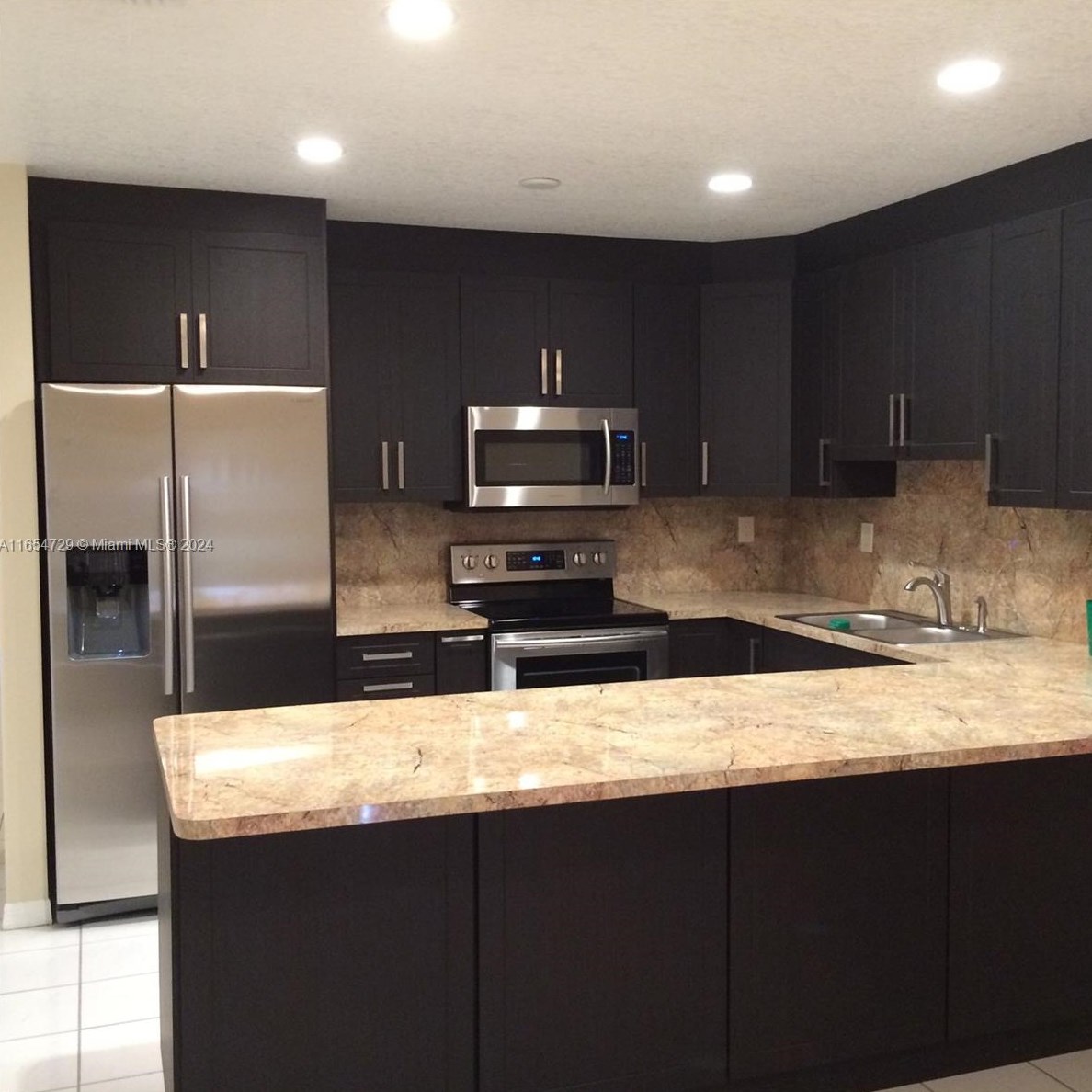 14222 25th Ter, Miami, FL 33175-8011
