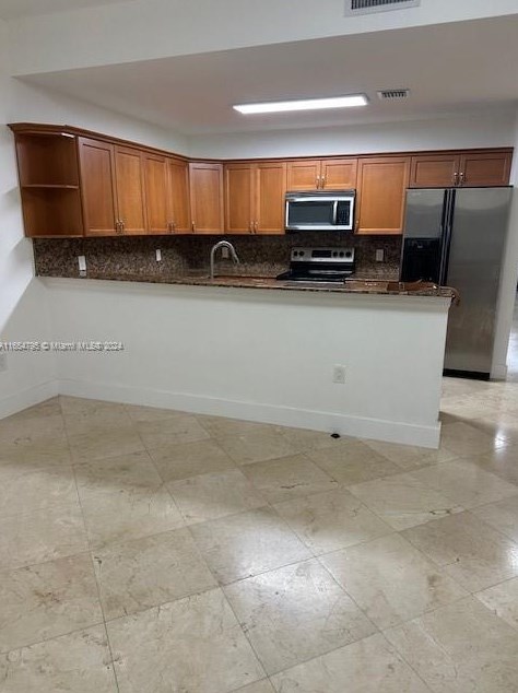 1275 105th St, Miami, FL 33138-2105