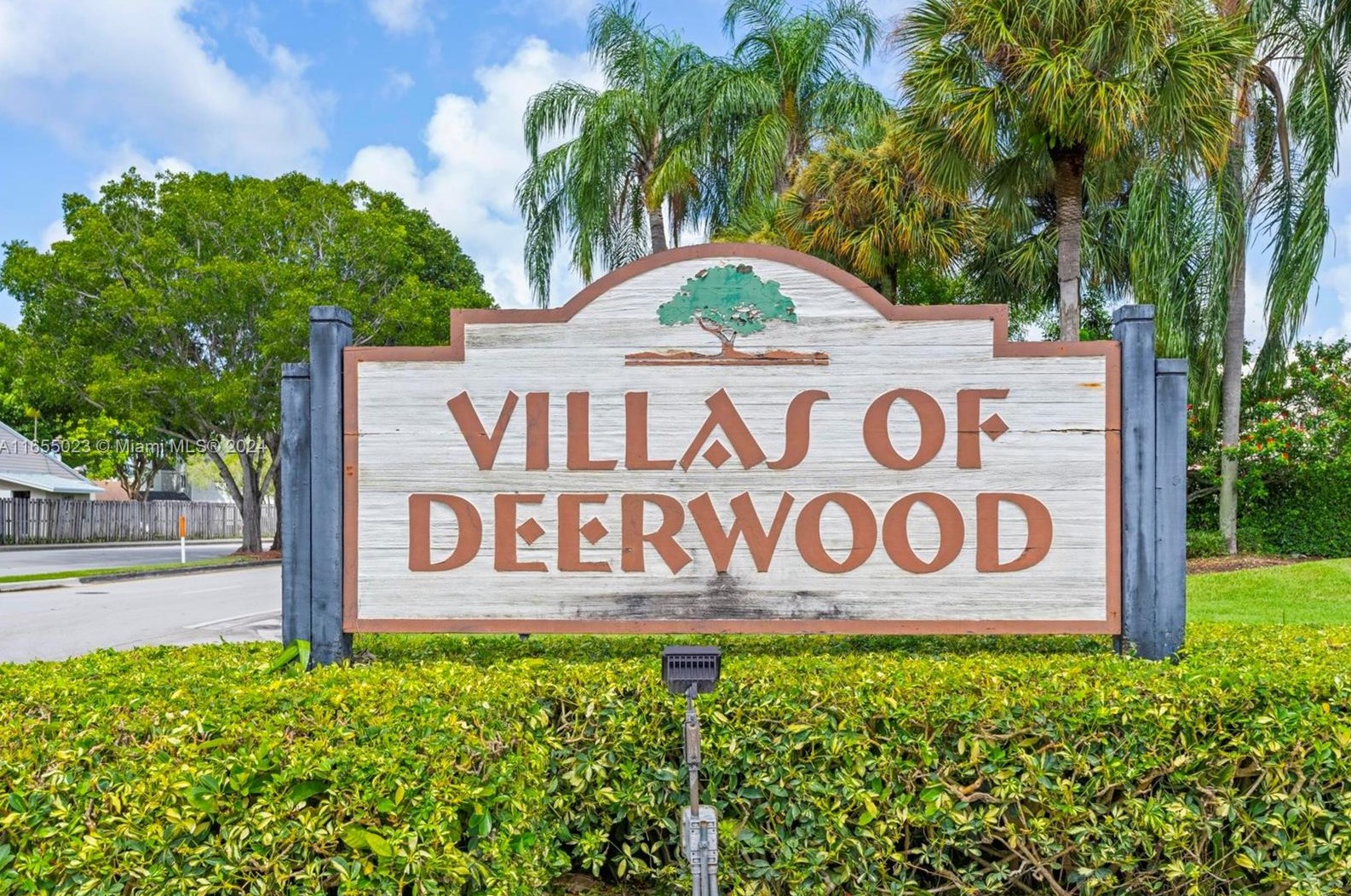 12431 147th Terrace Rd, Miami, FL 33186-6328