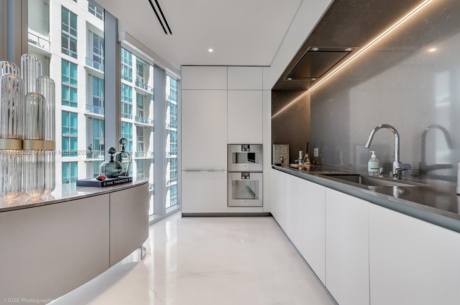 300 Biscayne Blvd Way #706e, Miami, FL 33131