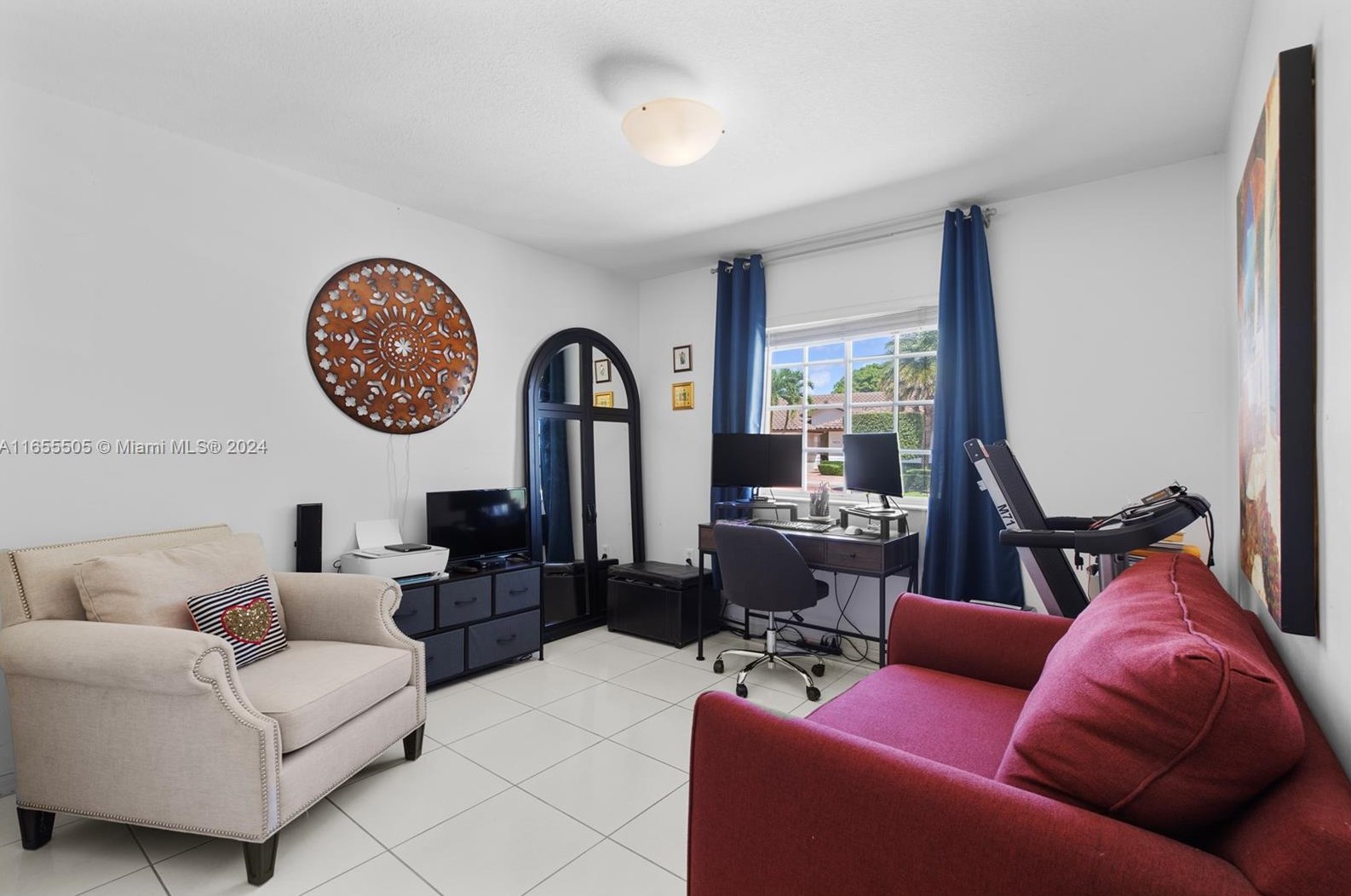 3864 145 Ave, Miami FL 33175-7834 exterior