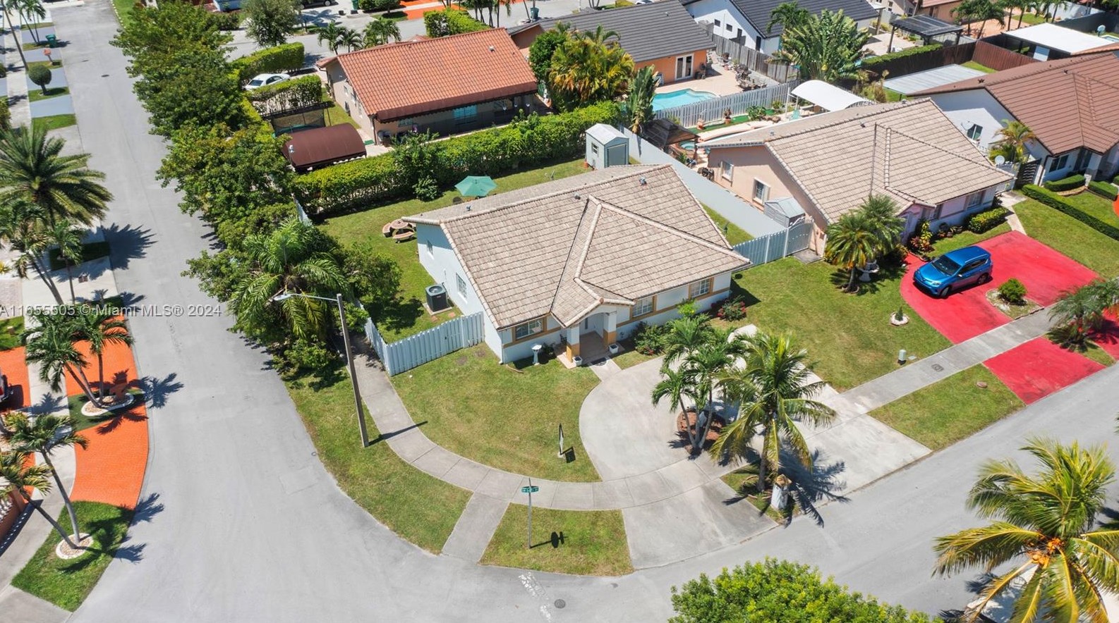 3864 145th Ave, Miami, FL 33175-7834