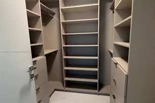 300 Biscayne Blvd Way, Miami, FL 33131 - Photo 54