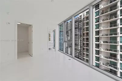 300 Biscayne Blvd Way #3201, Miami, FL 33131 - Photo 20
