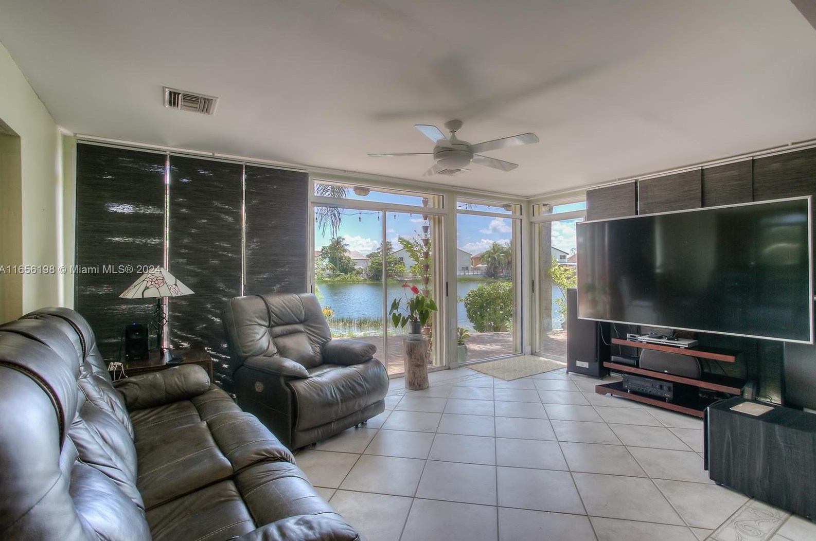 15450 Sw 57th Terrace, Miami, FL 33193