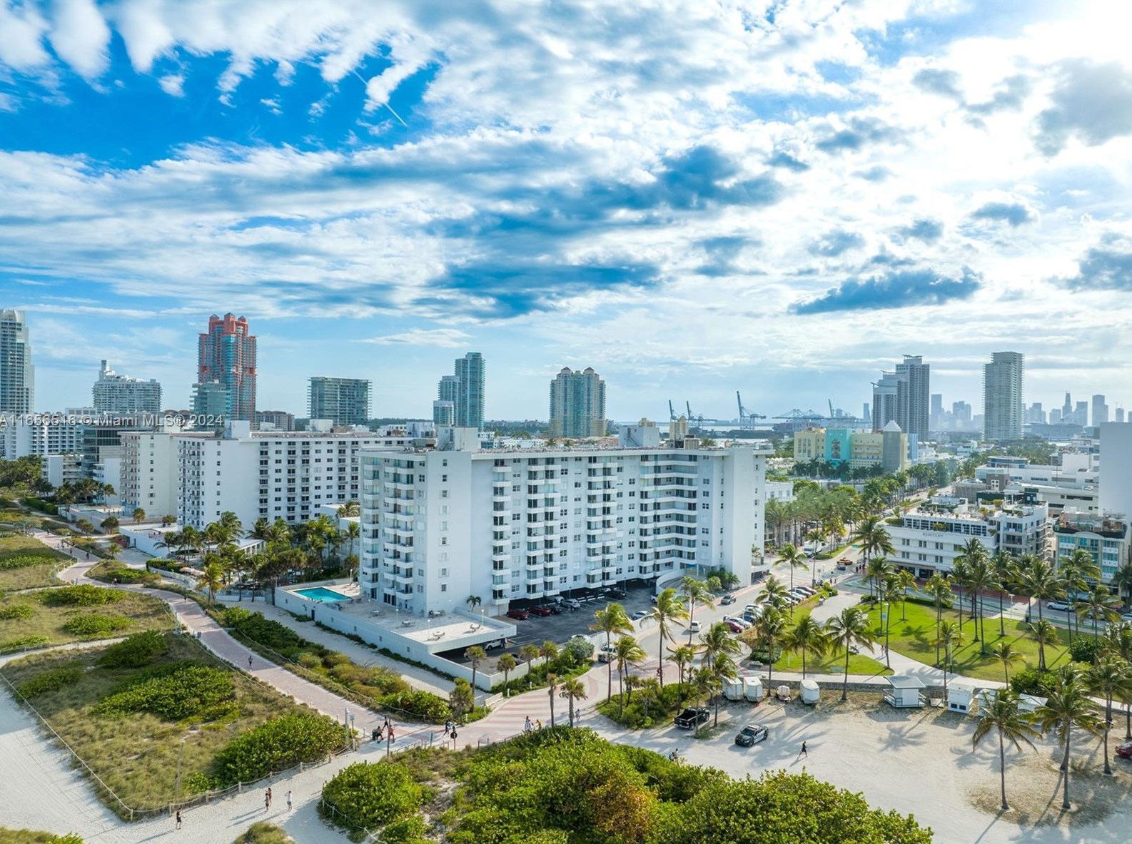 465 Ocean Dr #405, Miami, FL 33139