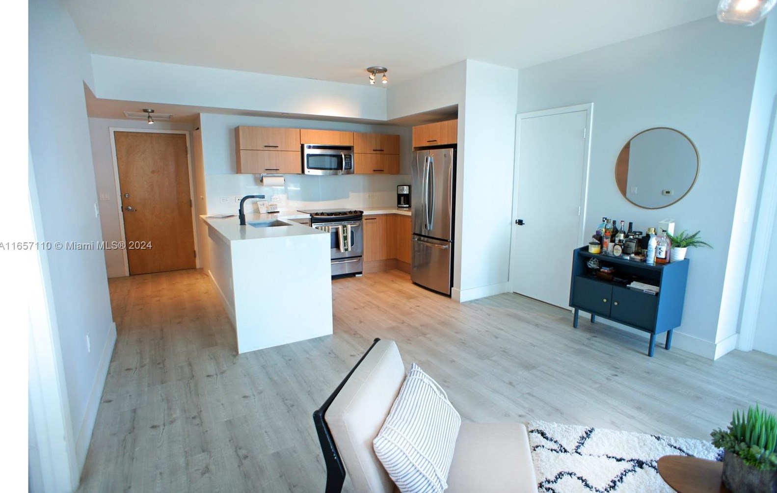 350 S Miami Ave #2506, Miami, FL 33130