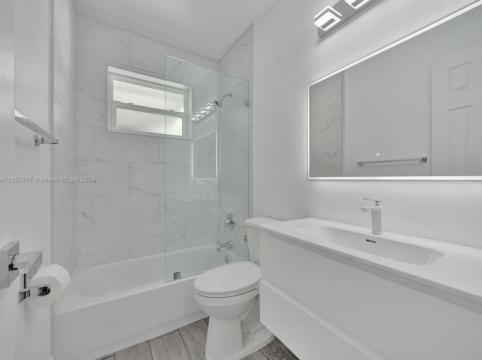 2446 Fillmore St, Hollywood FL 33020-4308 exterior