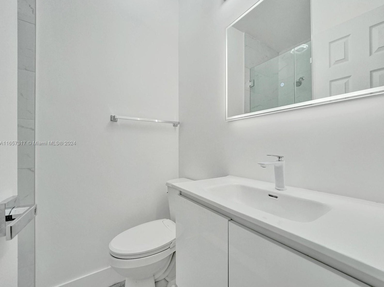 2446 Fillmore St, Hollywood FL 33020-4308 exterior