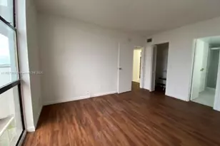 13499 Biscayne Blvd, North Miami, FL 33181 - Photo 26