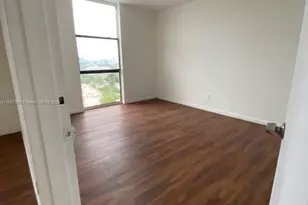 13499 Biscayne Blvd, North Miami, FL 33181 - Photo 16