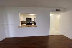 13499 Biscayne Blvd, North Miami, FL 33181 - Photo 4