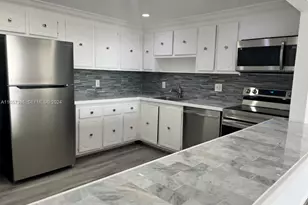 13499 Biscayne Blvd, North Miami, FL 33181 - Photo 1