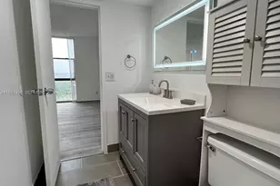 13499 Biscayne Blvd, North Miami, FL 33181 - Photo 30