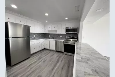 13499 Biscayne Blvd #1205, North Miami, FL 33181 - Photo 4