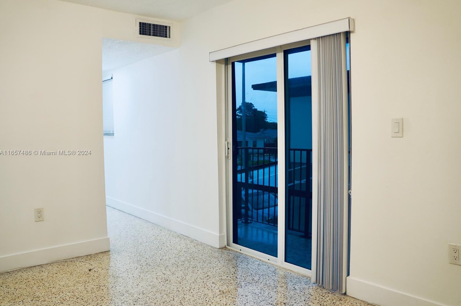 458 E 31st St #3, Hialeah, FL 33013
