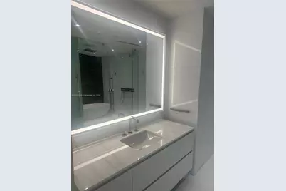 300 Biscayne Blvd Way #1909, Miami, FL 33131 - Photo 26