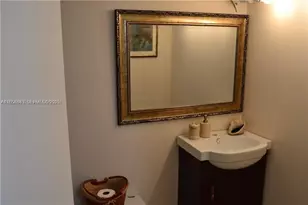 900 Bay Dr, Miami Beach, FL 33141 - Photo 6