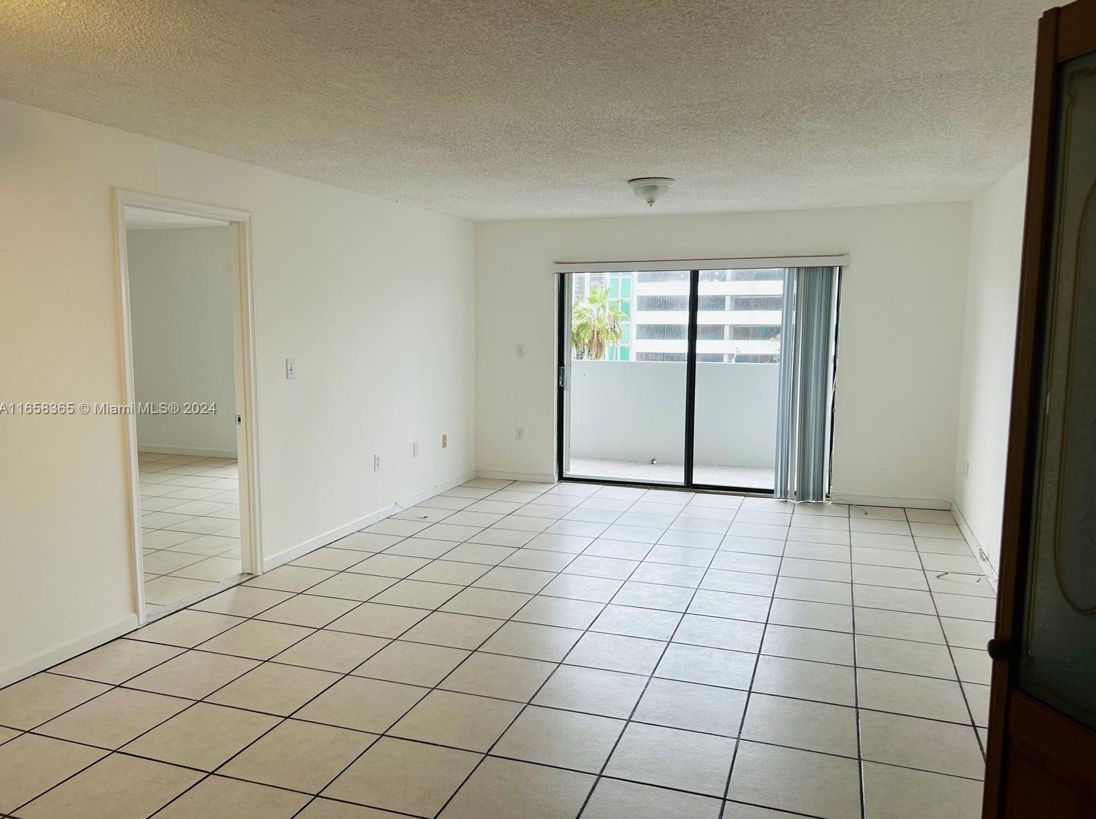 6725 Harding Ave #407, Miami, FL 33141