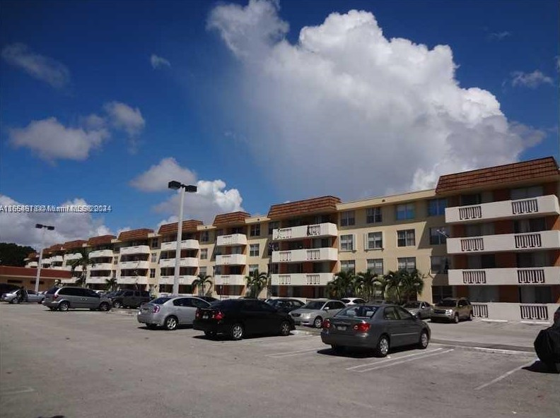 1800 Sans Souci Blvd #201, Miami, FL 33181