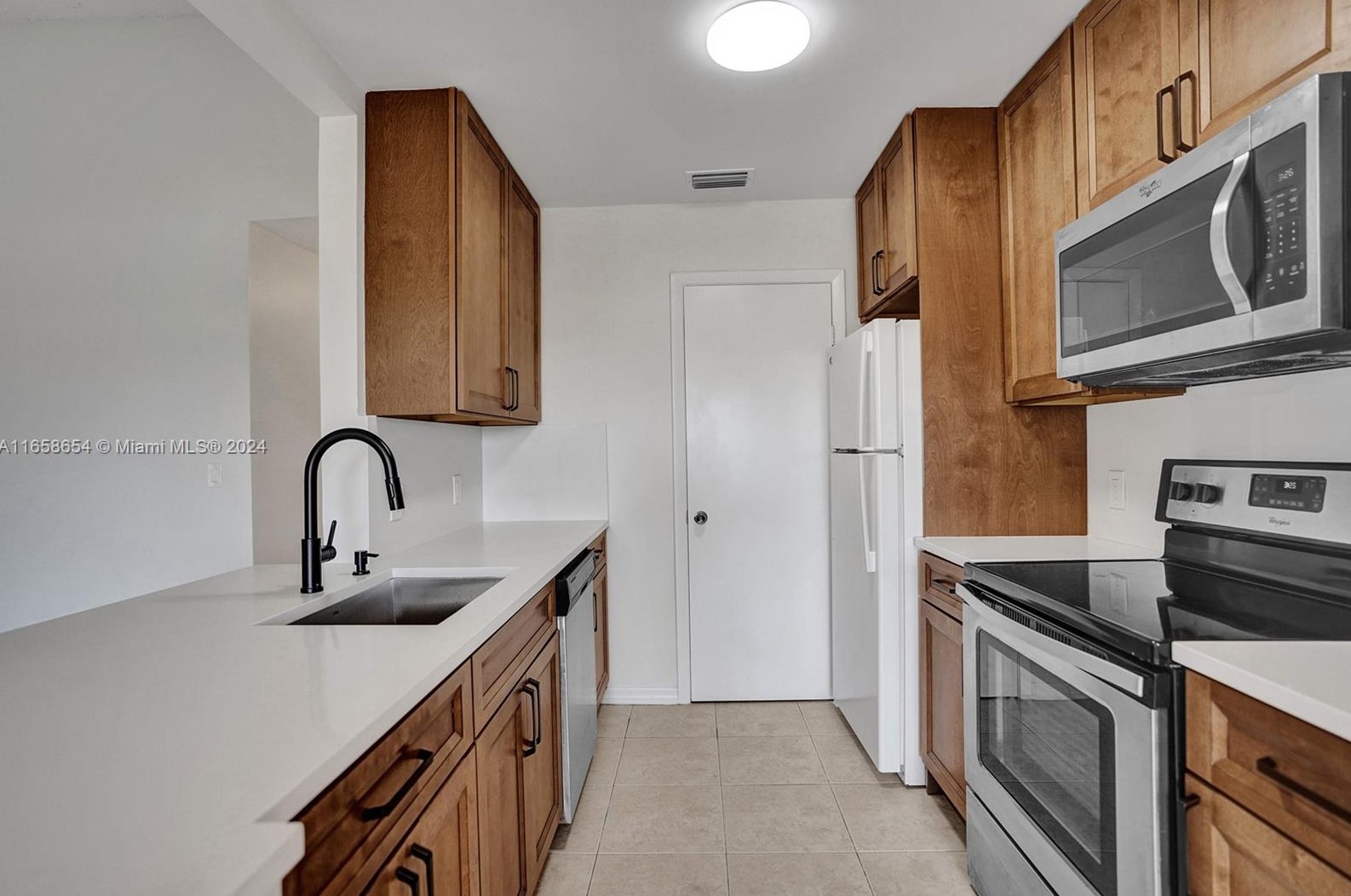 815 W Boynton Beach Blvd #7-204, Boynton Beach, FL 33426