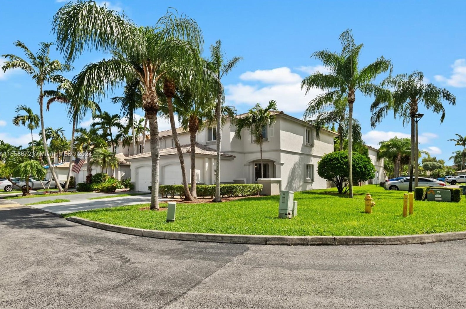 7495 Sw 162nd Pl, Miami, FL 33193