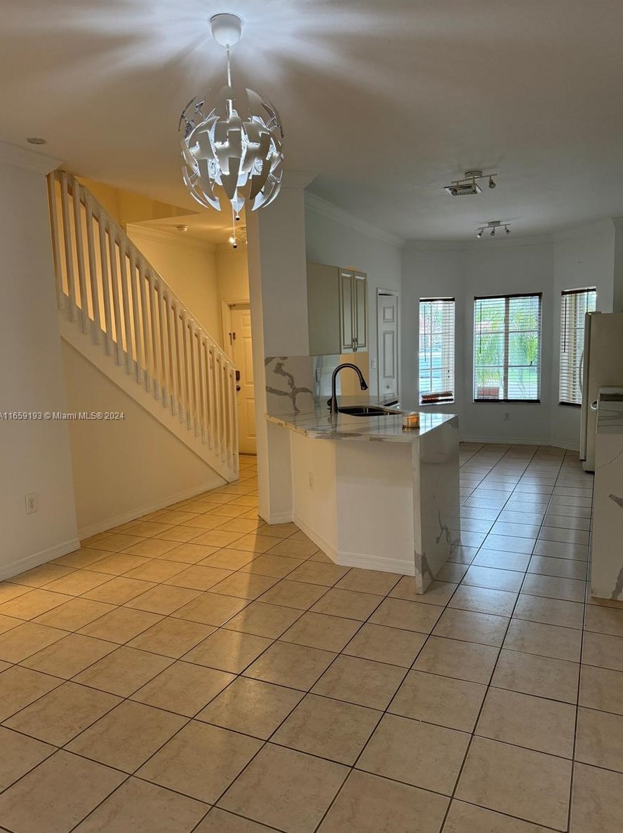 10764 Nw 84th St #3-25, Miami, FL
