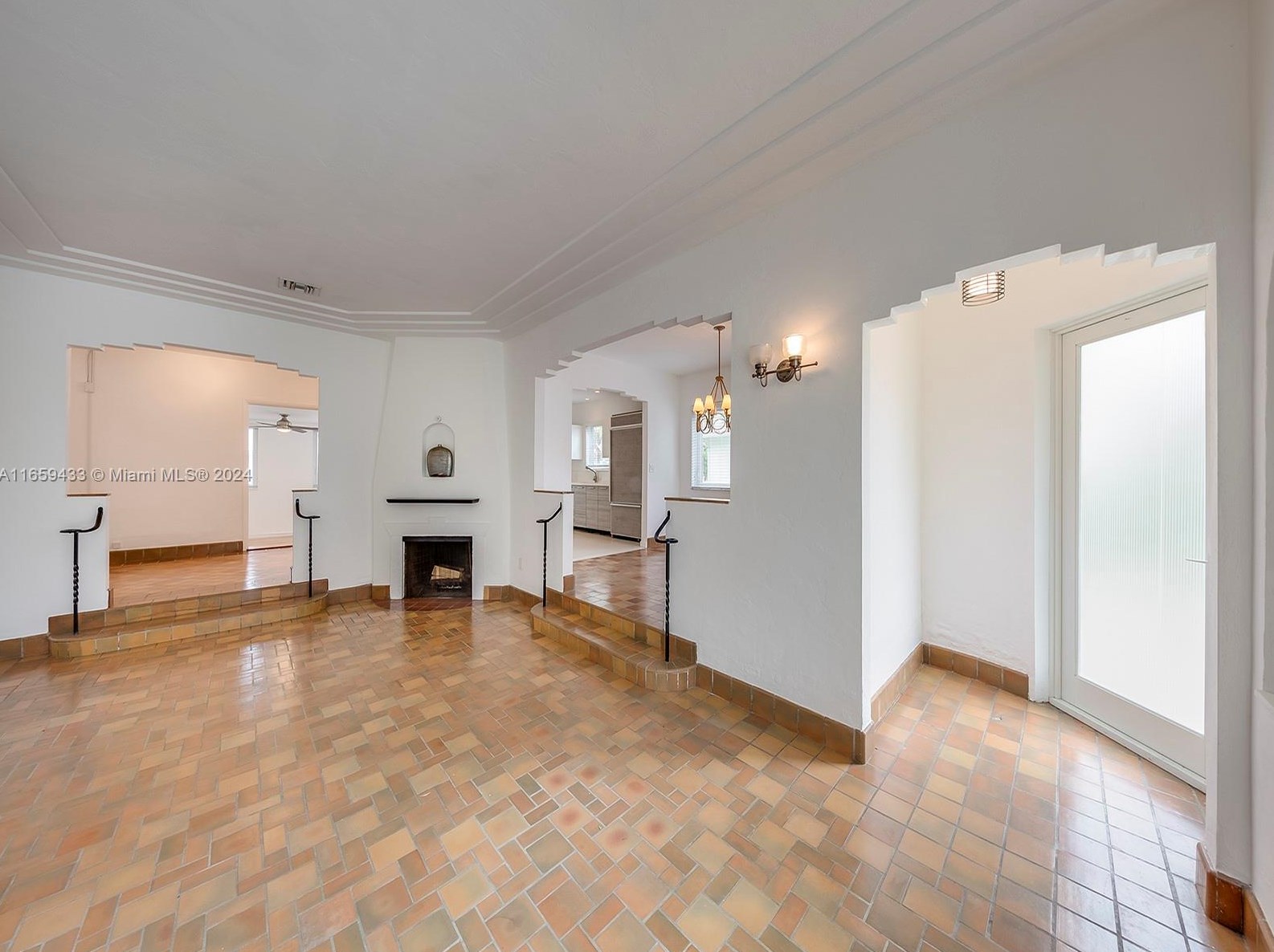 1082 89th St, Miami FL  33138-3473 exterior