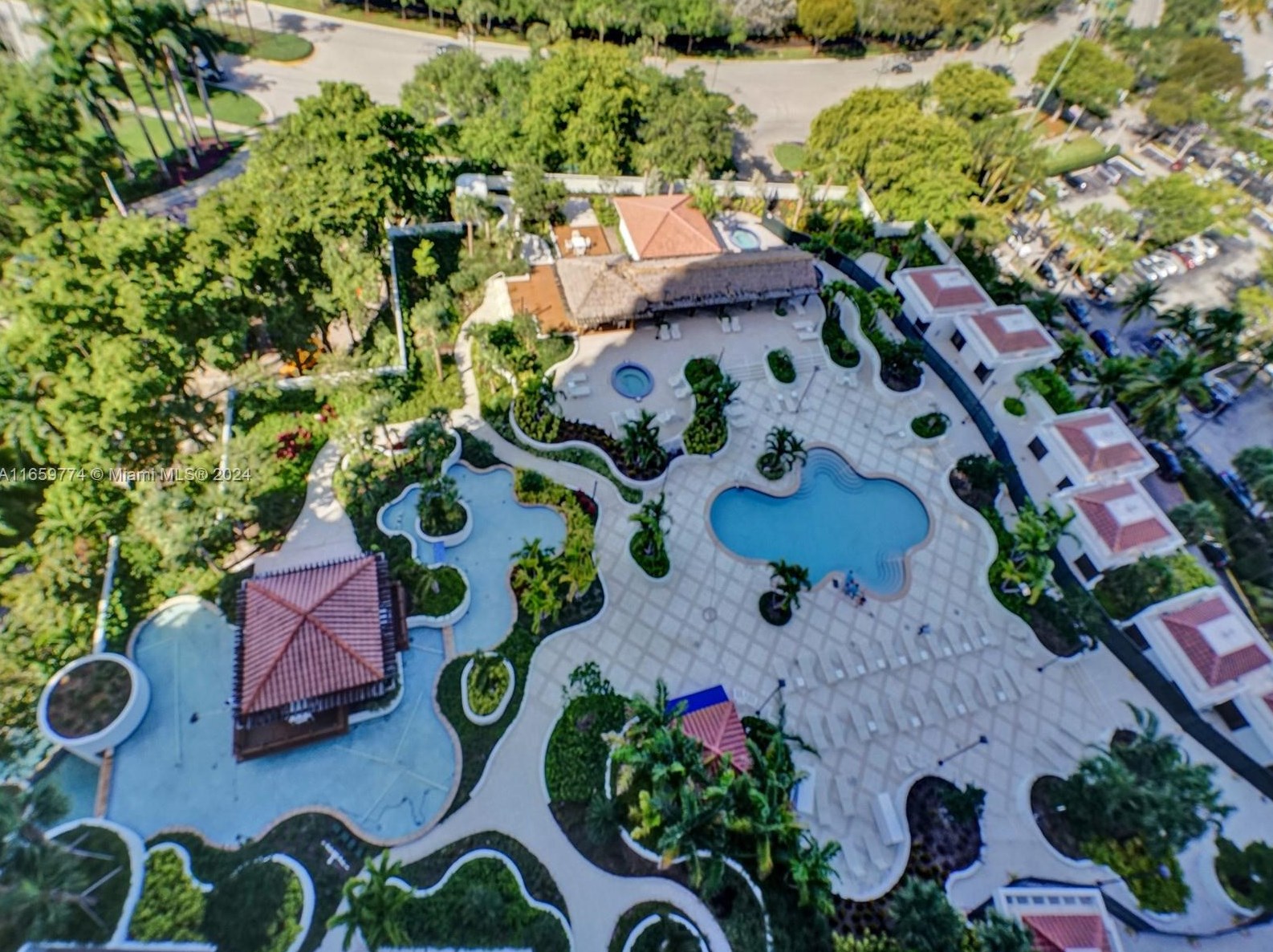 20281 Country Club Dr, Miami FL  33180-3010 exterior