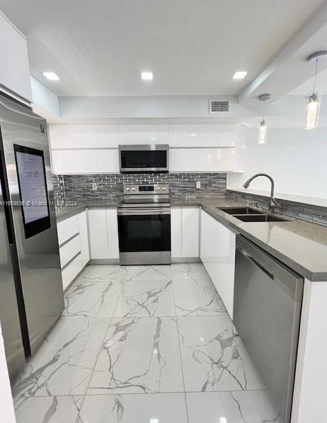 14903 Sw 80th St Apt 218, Miami, FL 33193