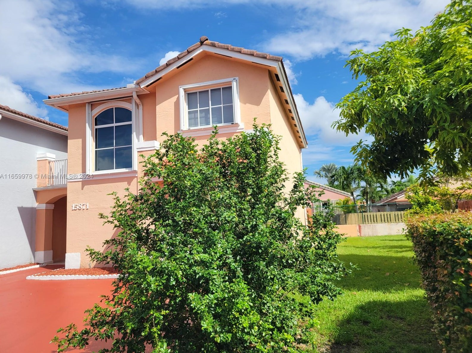 15871 Sw 86th Terrace, Miami, FL 33193