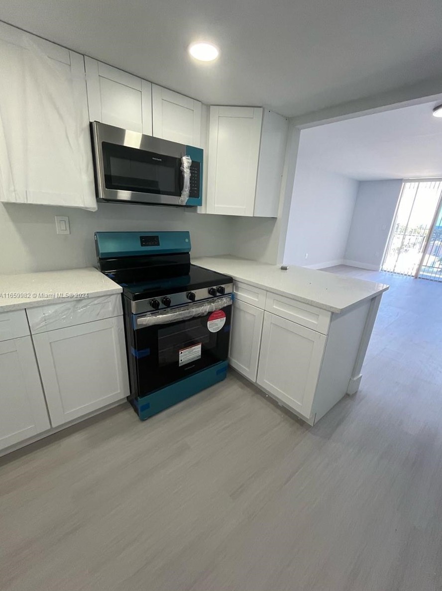 7850 Byron Ave #606, Miami Beach, FL 33141