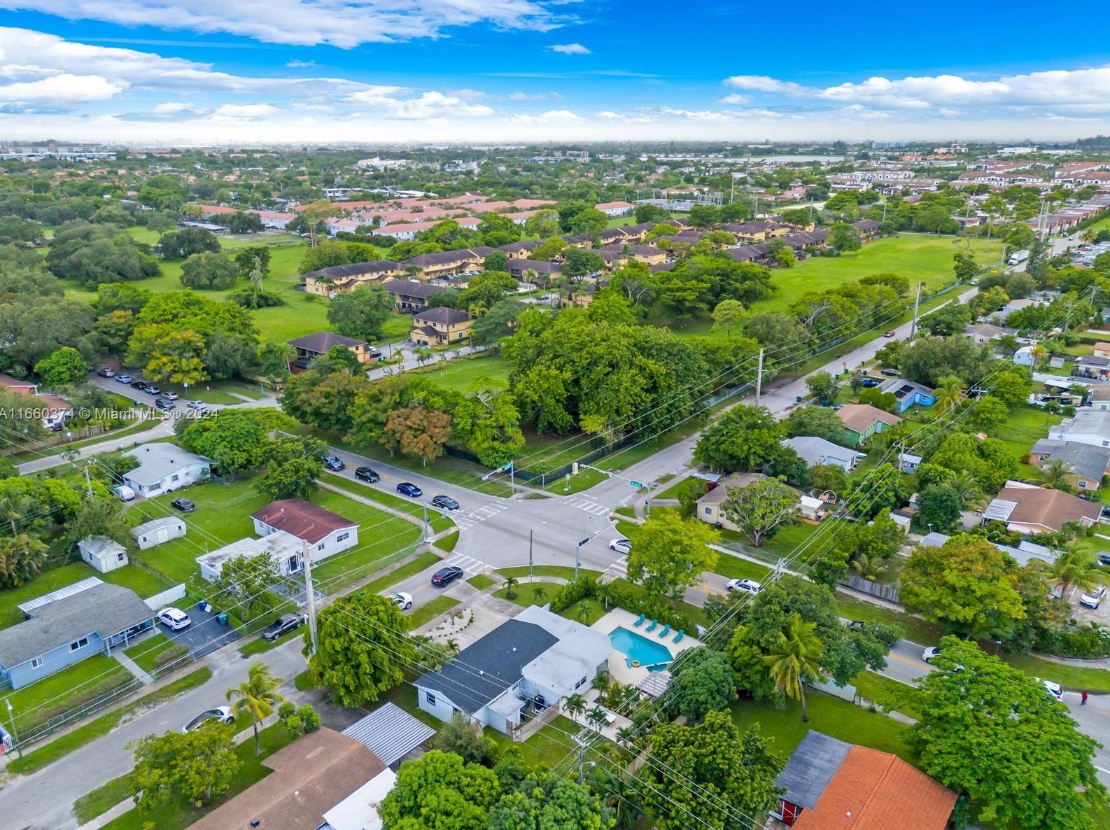 1201 211 St, Miami FL 33056-1121 exterior