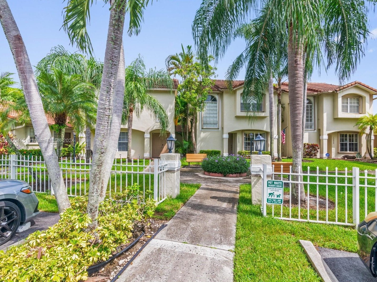 10869 Nw 3rd Ct #10869, Hollywood, FL 33026