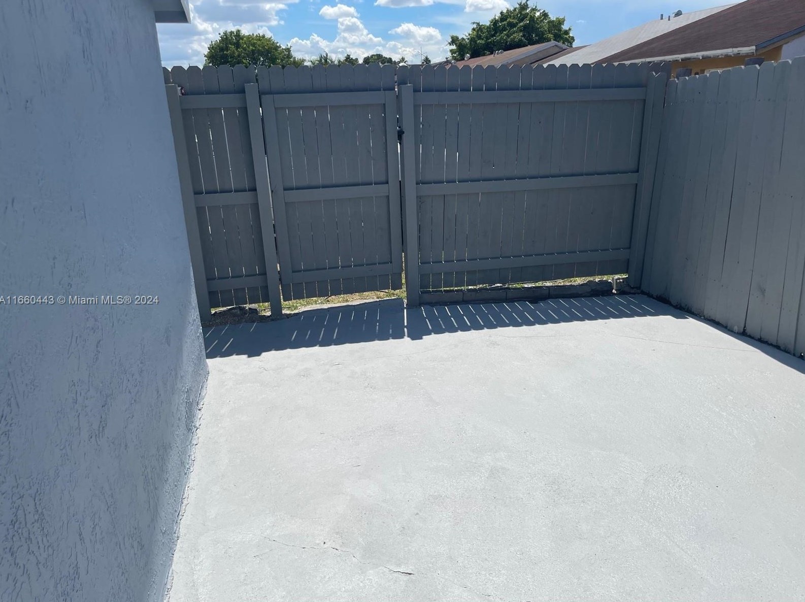 18607 45th Ave, Miami, FL 33055-2646