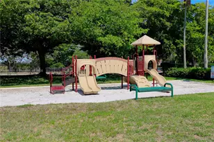 446 SW 113th Way, Pembroke Pines, FL 33025 - Photo 28