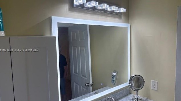 19245 14 St, Hollywood FL 33029-4508 exterior