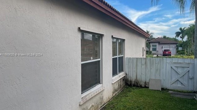 19245 14 St, Hollywood FL 33029-4508 exterior