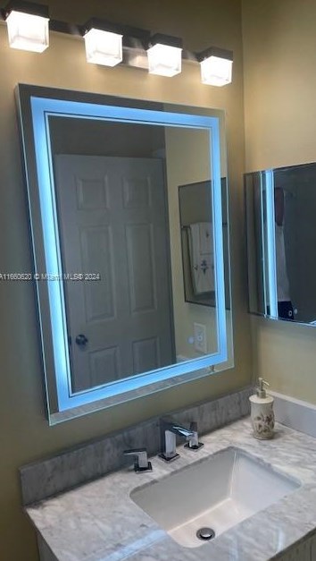 19245 14 St, Hollywood FL 33029-4508 exterior