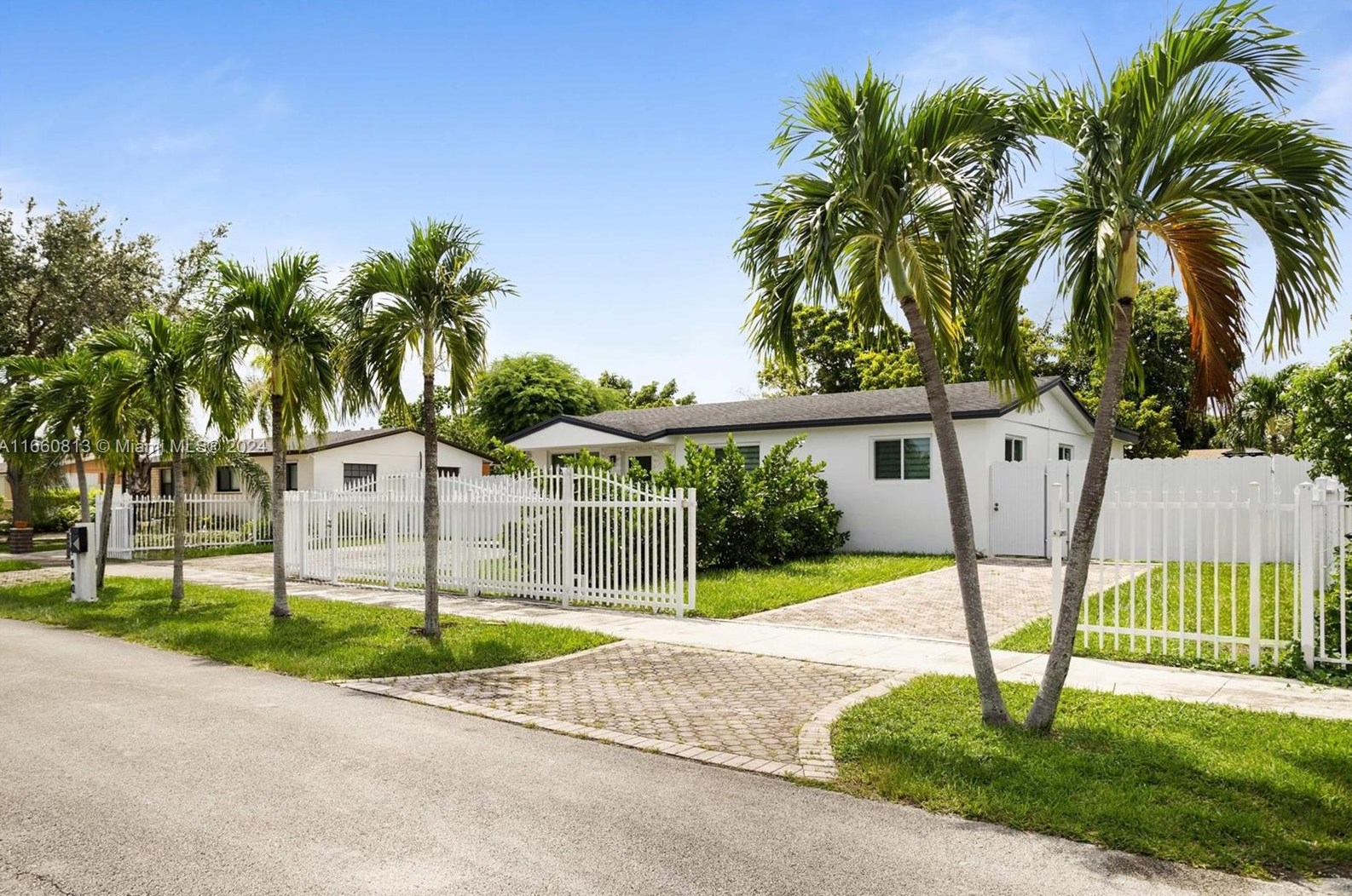 19800 114th Pl, Miami, FL 33157-1034