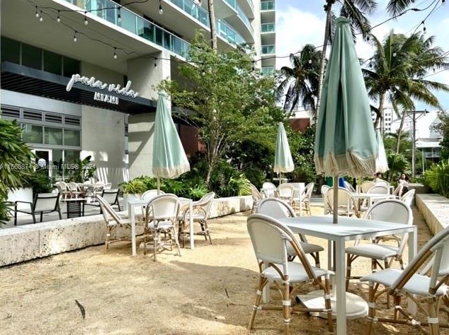 1500 Bay Rd, Miami FL  33139-3201 exterior